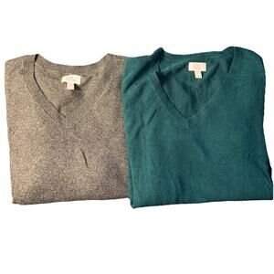 Lot Of 2 Croft & Barrow 2X V Neck Ribbed Soft Sweater Gray & Green